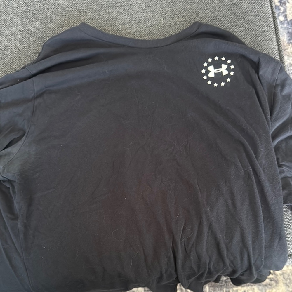 Under Armour Black T-Shirt